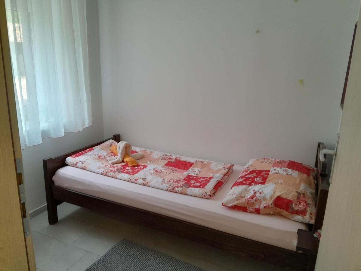 Apartmani Studio Apartmani Senjska Maslina Senj  Dış mekan fotoğraf