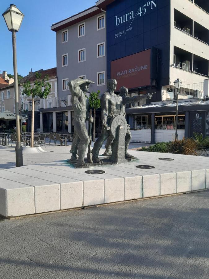 Apartmani Studio Apartmani Senjska Maslina Senj  Dış mekan fotoğraf