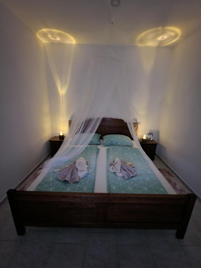 Apartmani Studio Apartmani Senjska Maslina Senj  Dış mekan fotoğraf