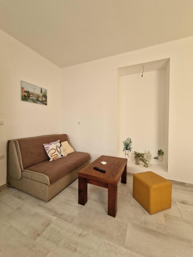 Apartmani Studio Apartmani Senjska Maslina Senj  Dış mekan fotoğraf
